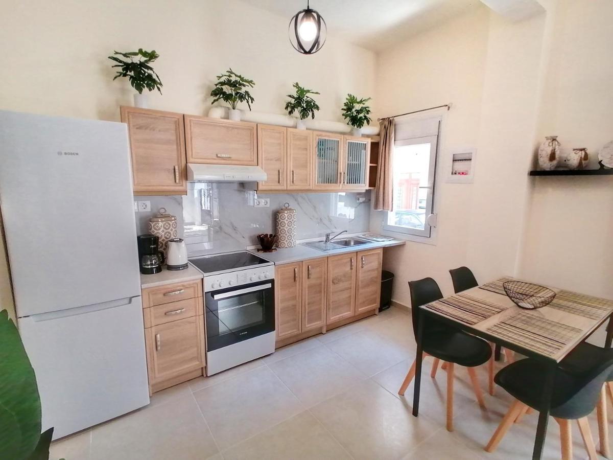 Alex Apartment, Cozy Place In Heraklion Center Esterno foto